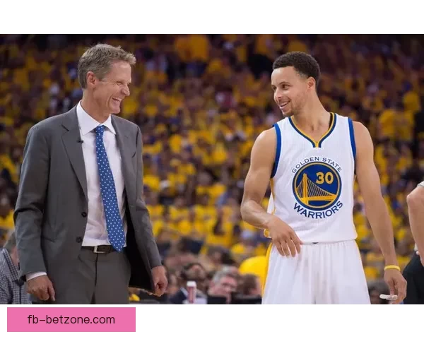 科尔透露库里将继续参加队内对抗赛 透露防文班对策但不公开细节 科尔透露库里将继续参加队内对抗赛 透露防文班对策但不公开细节