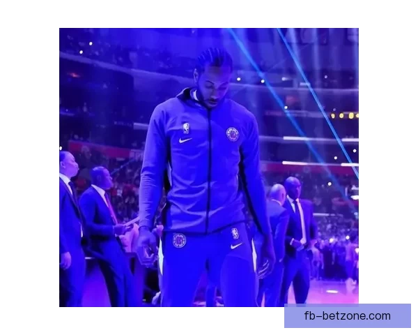 曝联盟调查莱昂纳德勇士曾接近五巨头梦 快船突然撤出谈判 曝联盟调查莱昂纳德勇士曾接近五巨头梦 快船突然撤出谈判